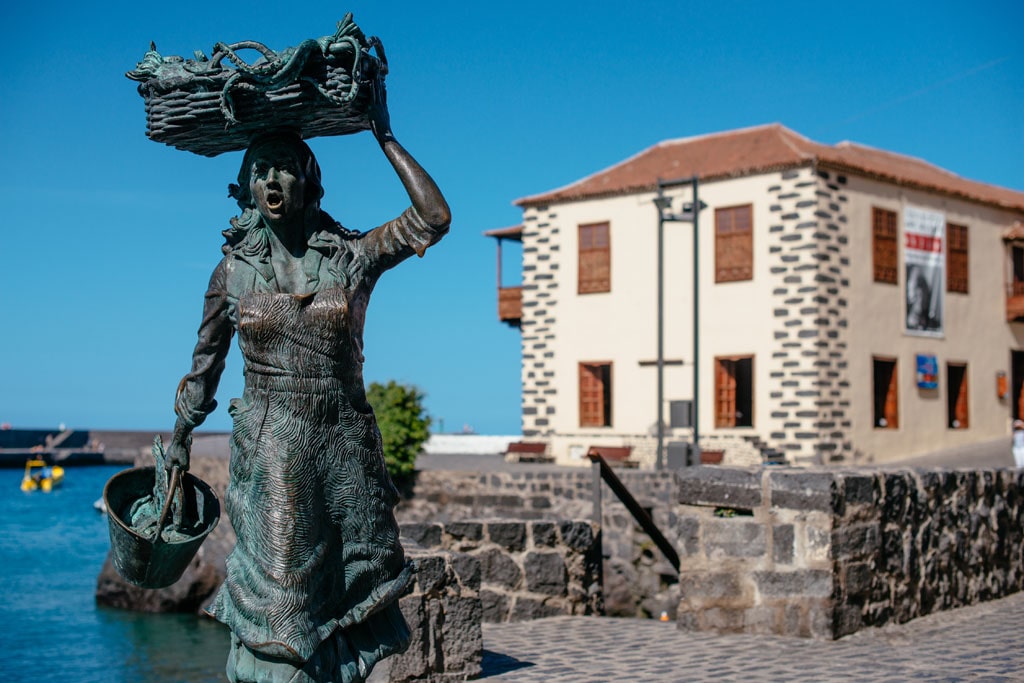 simpatía brazo cable Casa de la Real Aduana, Tenerife - Lugares de interés de Puerto de la Cruz